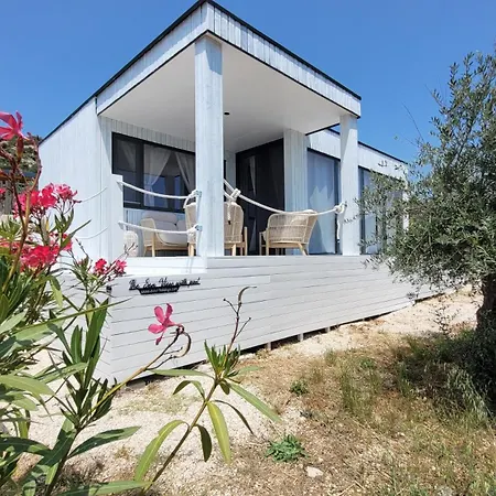 The Sea View With Pool