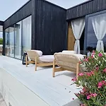 The Sea View With Pool *
