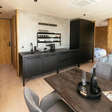 Prázdninový dům The Sea View With Pool