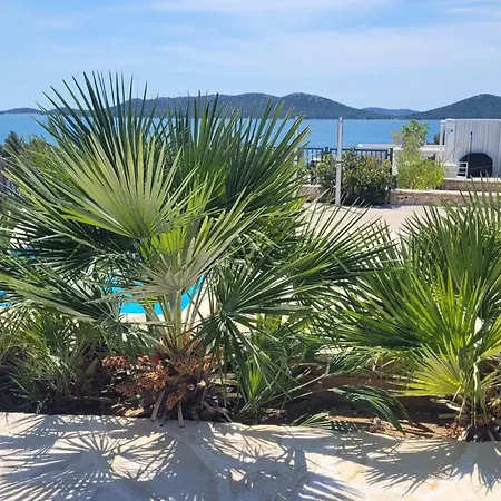 The Sea View With Pool Drage