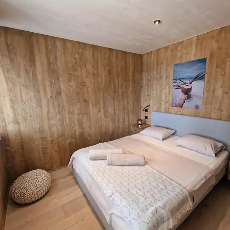 The Sea View With Pool *