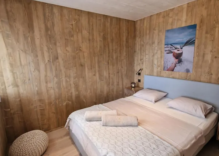 The Sea View With Pool *